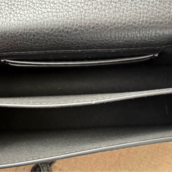 Tory Burch Crossbody Bag w/adjustable strap. Black. NWOT w/TB original gift bag - Picture 13 of 14